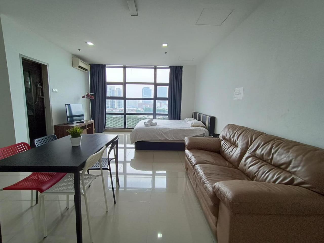 Apartamento Pj5 Soho By Wsy Petaling Jaya Exterior foto
