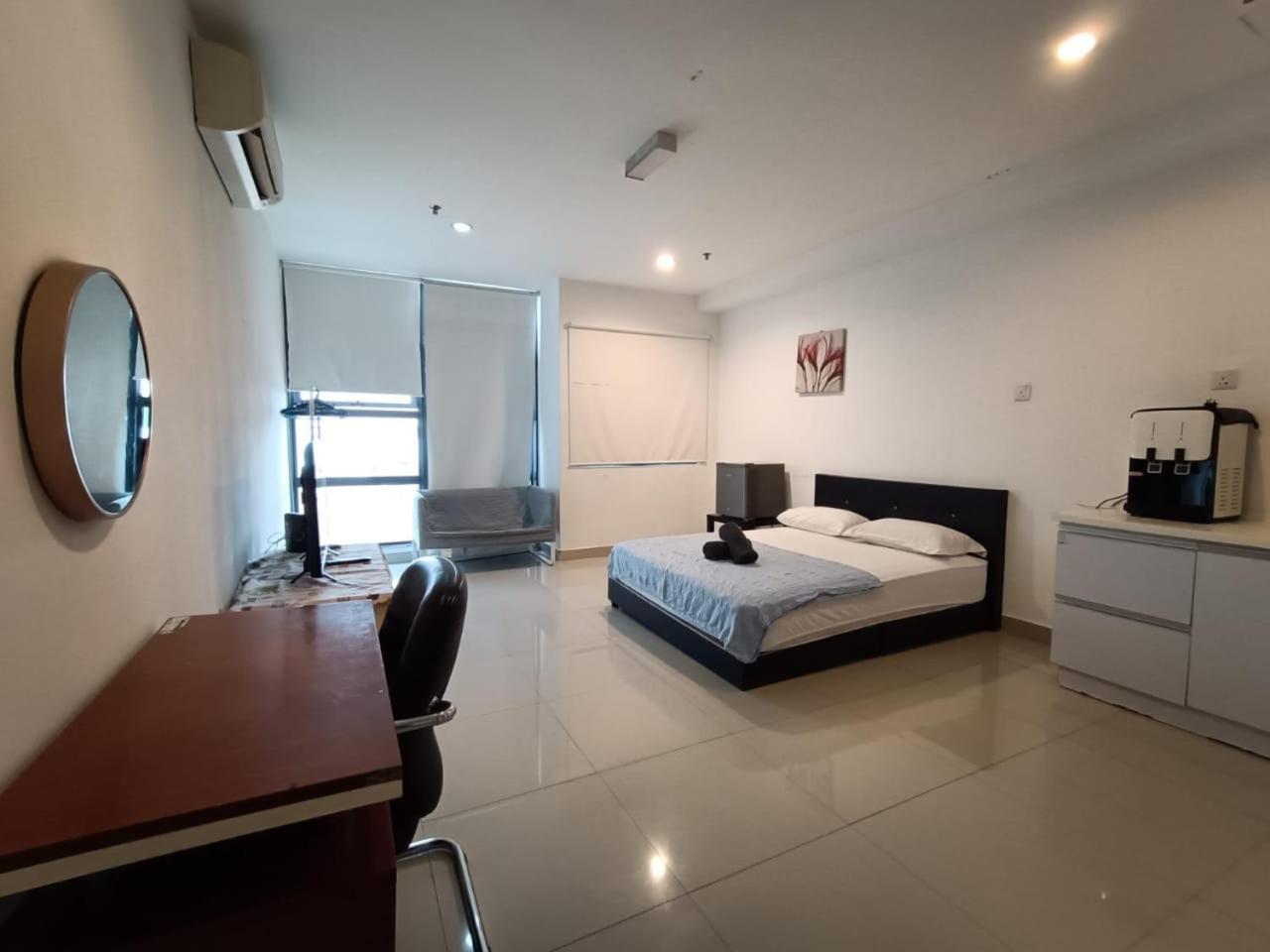 Apartamento Pj5 Soho By Wsy Petaling Jaya Exterior foto