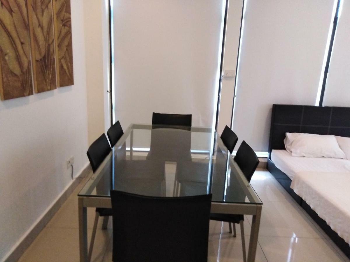Apartamento Pj5 Soho By Wsy Petaling Jaya Exterior foto