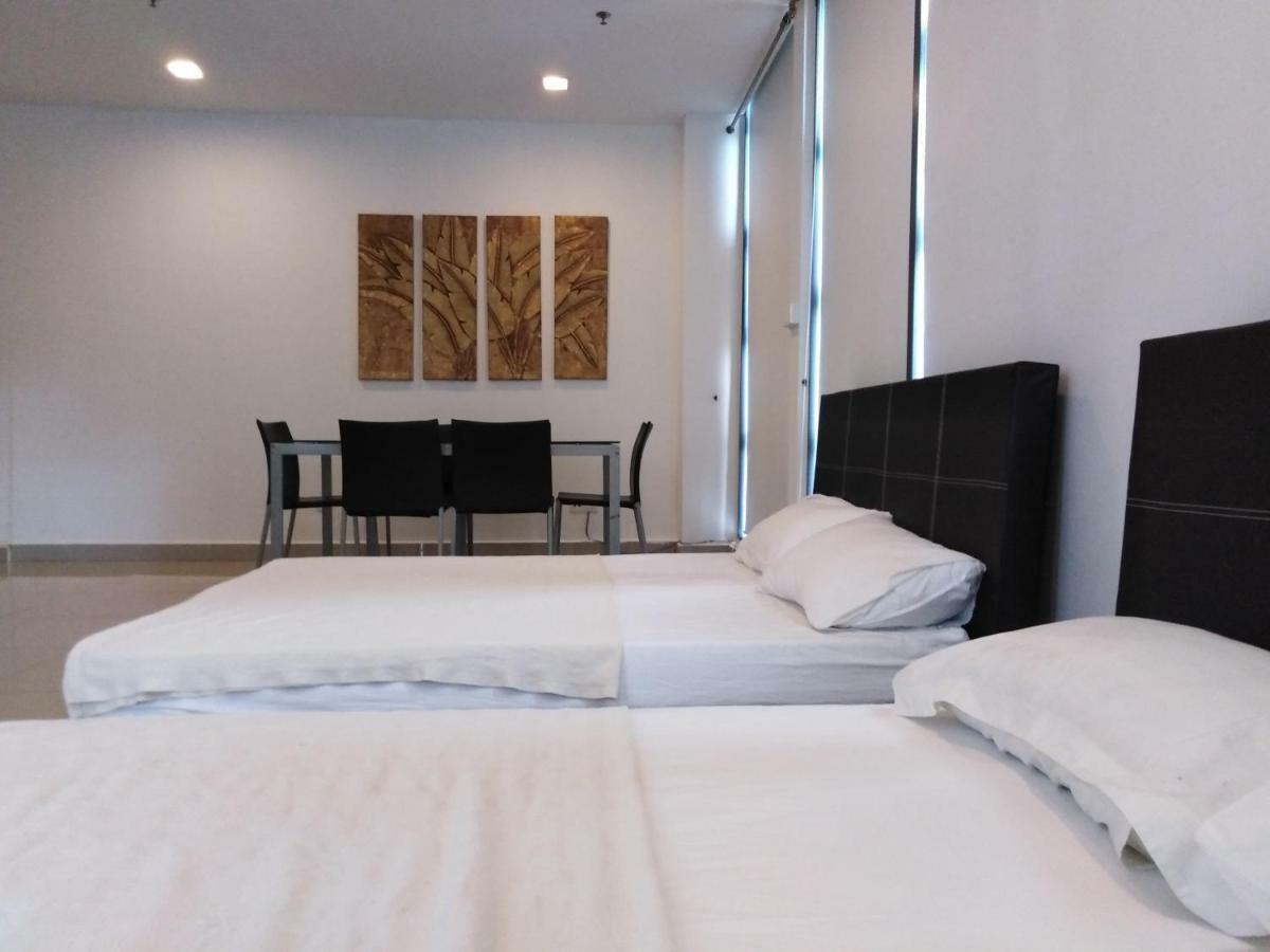 Apartamento Pj5 Soho By Wsy Petaling Jaya Exterior foto